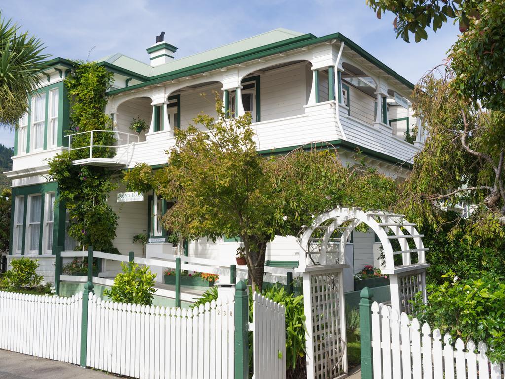 Sussex House Bed & Breakfast Nelson Exterior photo